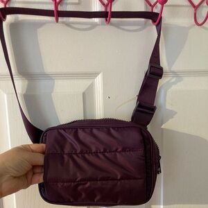Lole handwarmer Purple money 💵 Bag